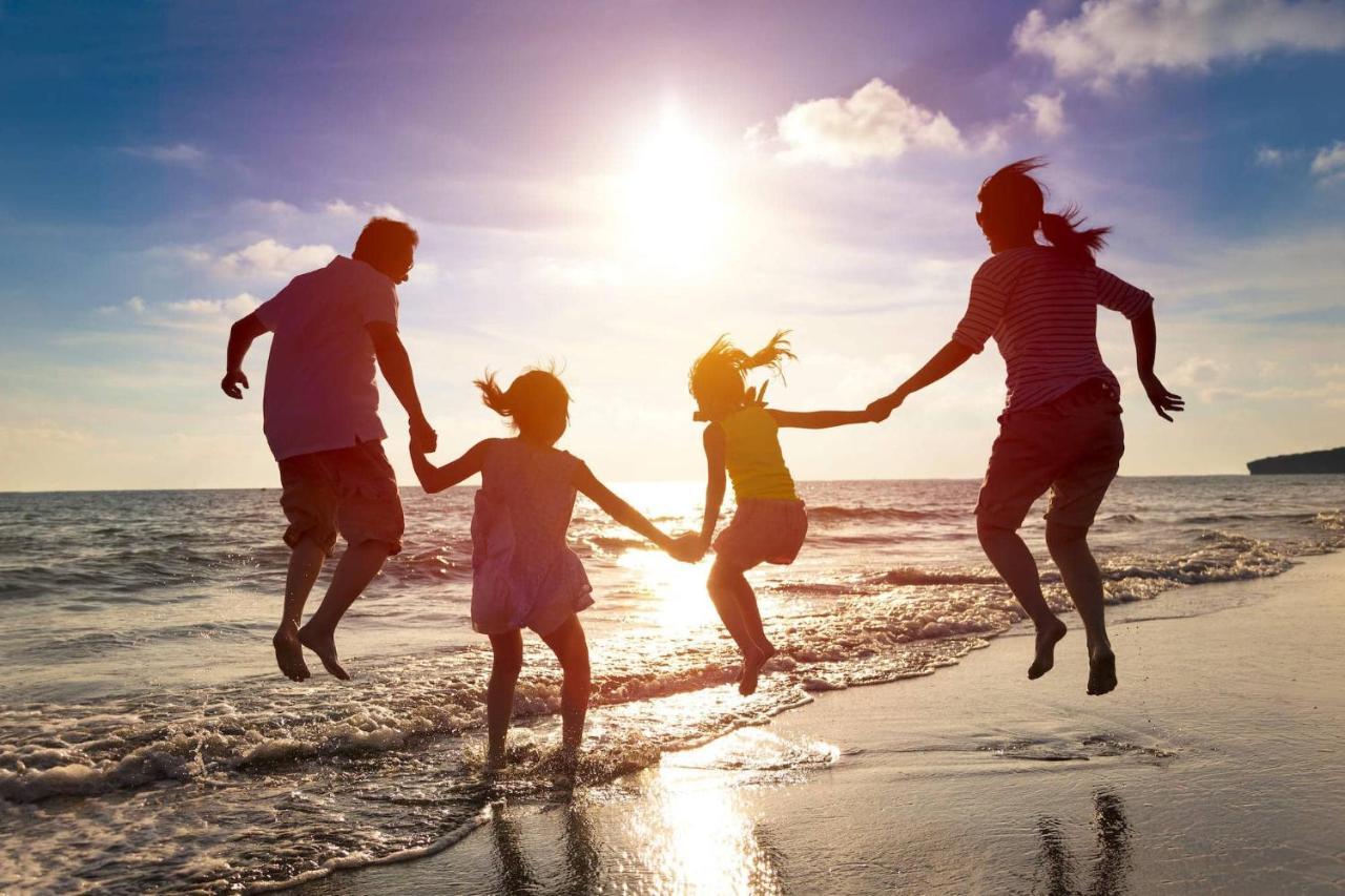 Oleholidays 806 Romana Playa Primera Linea De Playa ماربيا المظهر الخارجي الصورة